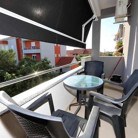 Apartments Neli بيبينيا المظهر الخارجي الصورة