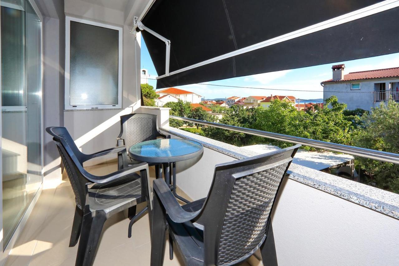 Apartments Neli بيبينيا المظهر الخارجي الصورة