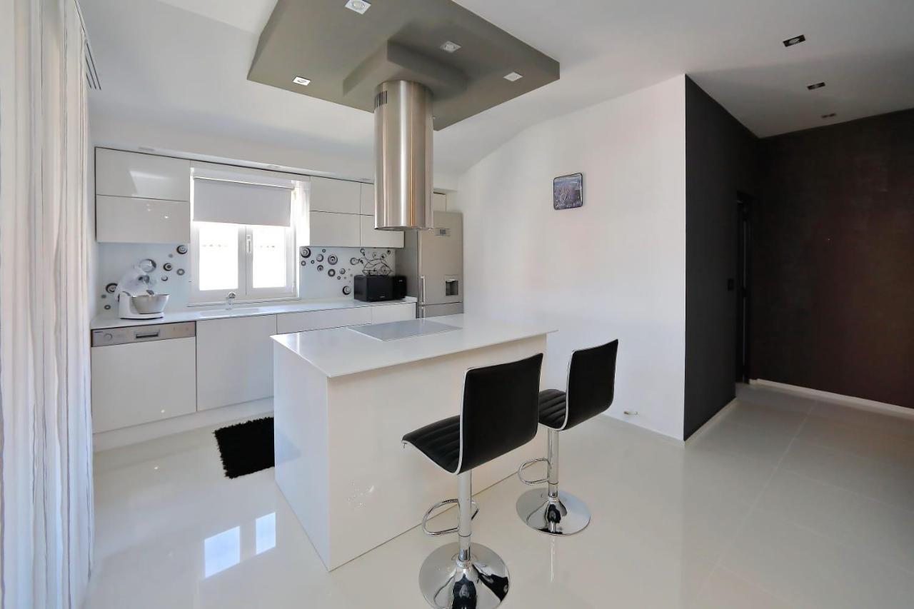 Apartments Neli بيبينيا المظهر الخارجي الصورة