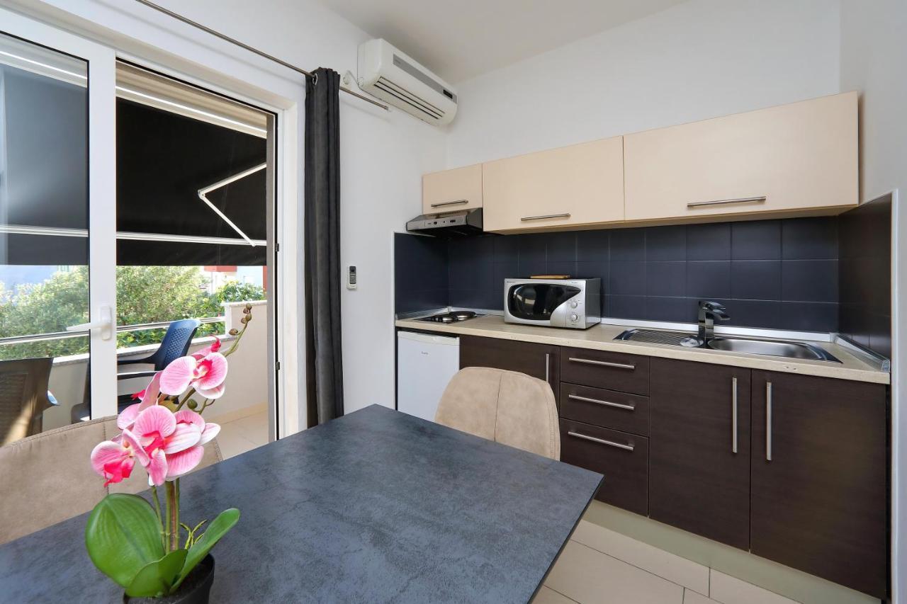 Apartments Neli بيبينيا المظهر الخارجي الصورة