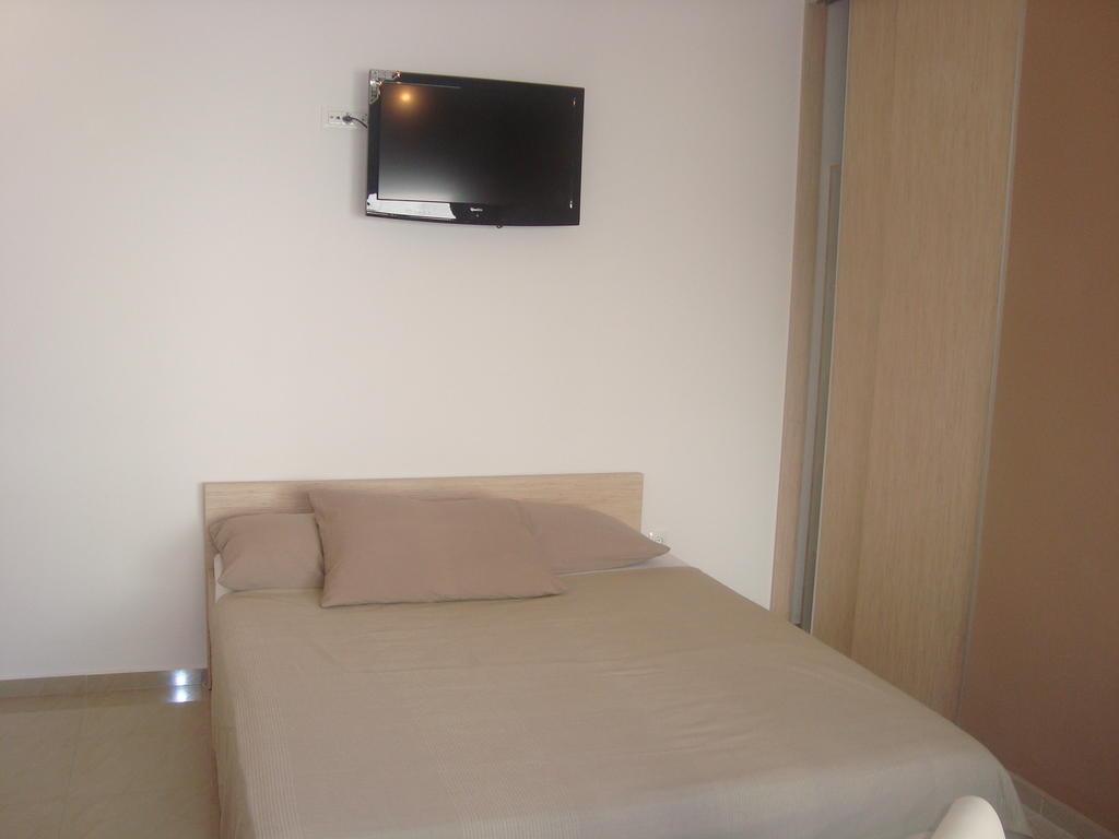 Apartments Neli بيبينيا الغرفة الصورة