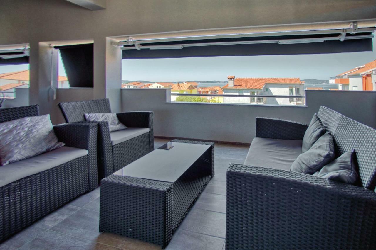 Apartments Neli بيبينيا المظهر الخارجي الصورة